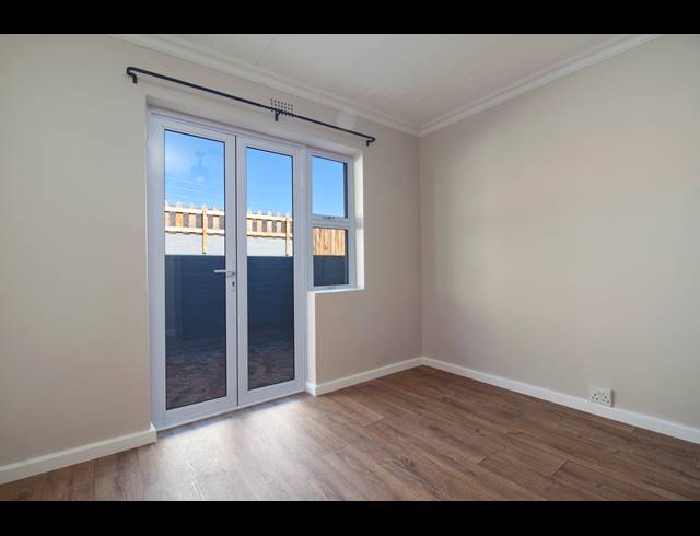 3 BEDROOM HOUSE TO LET IN SUNNYDALE